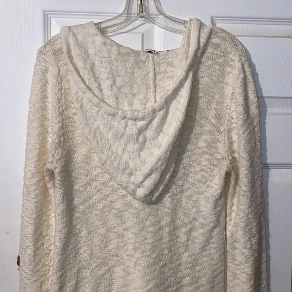 3/$30 Roxy Beach Sweater - Picture 4 of 8